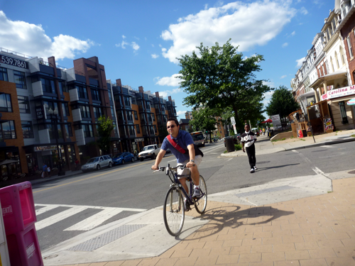 DC Sidewalk Salmoner