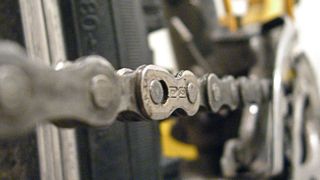 Removing sram clearance chain